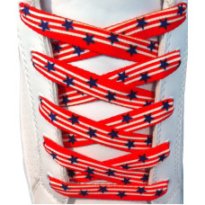 Cordones rojos con estrellas azules