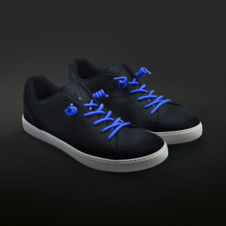 Cordones azules en espiral